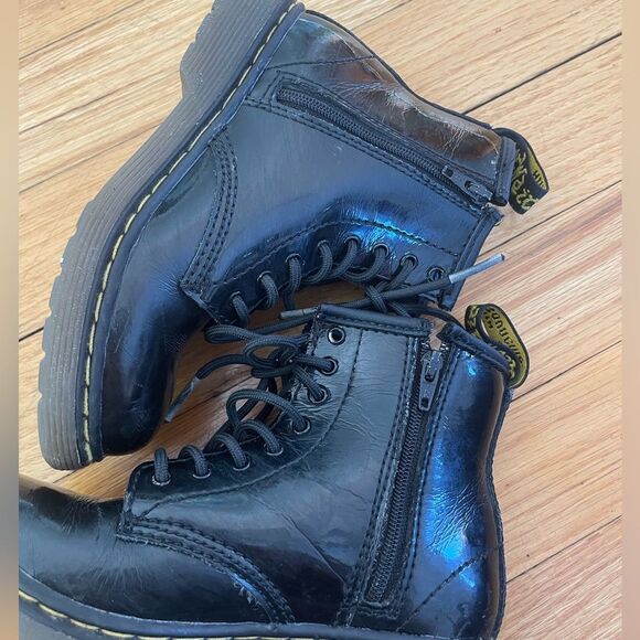 Dr. Marten Shiny Boots size 10 - Picture 6 of 12